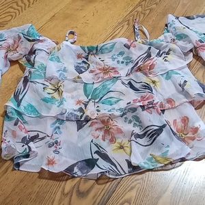 BCBGENERATION SHIRT XS Women Preowned Flowers Top  SHEER EXTRA SMALL FLORAL